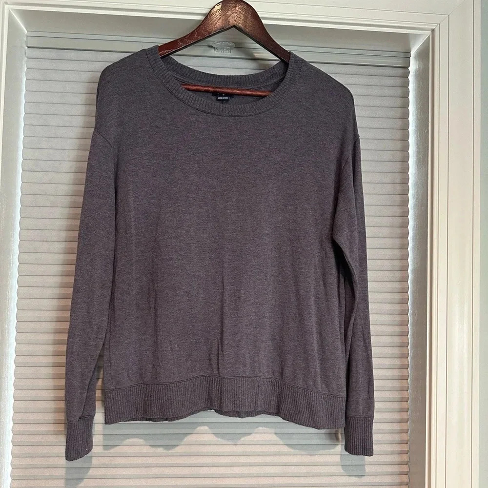 Splendid purple crew neck sweater